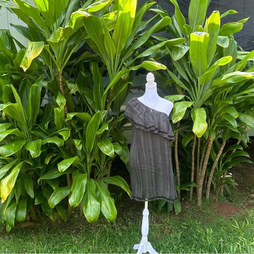 MANAOLA ONE SHOULDER DRESS